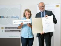 Barbara Dahinten mit Auszeichnung